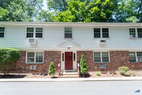 8-646 Howe Ave, Shelton, CT, 06484-2340 | Card Image