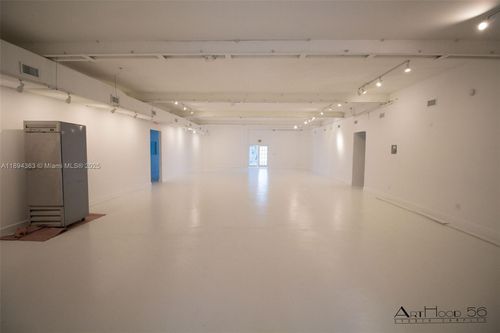 5600 Nw 7th Ave, MIAMI, FL, 33127-1404 | Card Image