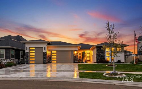 2578 E Shady Glade Dr, Meridian, ID, 83642-8254 | Card Image