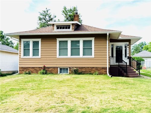 810 E Lincoln Street, Hoopeston, IL, 60942 | Card Image