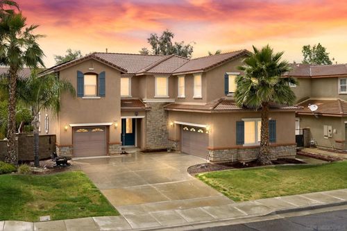 30243 Lamplighter, Menifee, CA, 92584 | Card Image