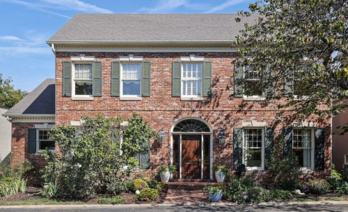 103 Adams Park, Nashville, TN, 37205-4702 | Card Image
