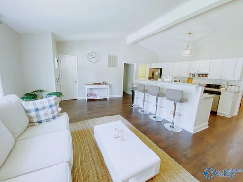 12005 Greenleaf Dr Se, Huntsville, AL, 35803-2250 | Card Image