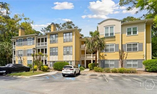 3325 Whitemarsh Way, Savannah, GA, 31410-5220 | Card Image