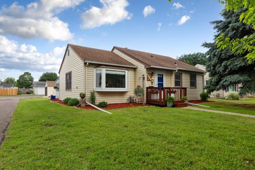 1235 Marsh St, Mankato, MN, 56001-4719 | Card Image