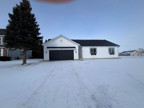 1475 Wexford Dr, Mt Pleasant, MI, 48858-7090 | Card Image