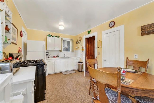 7956 Hwy 89, House other with 3 bedrooms, 1 bathrooms and null parking in Tahoma CA | Image 10