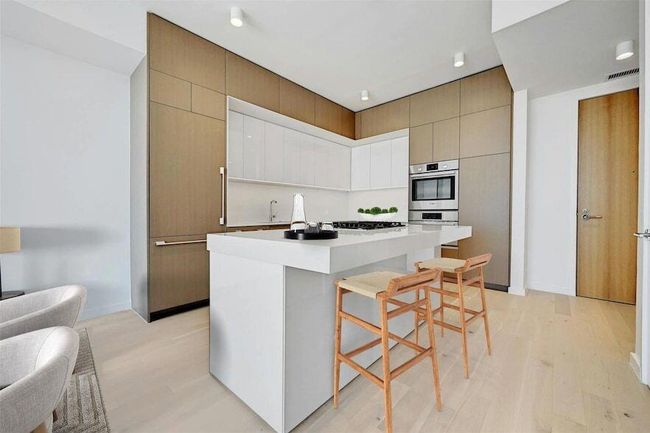 UNIT-2003 - 313 W 17 Th St, Condo with 1 bedrooms, 1 bathrooms and 1 parking in Austin TX | Image 5