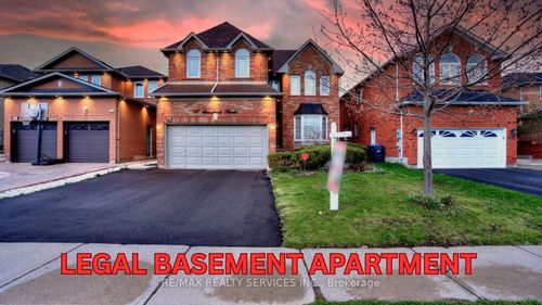87 Sprucelands Ave, Brampton, ON, L6R1N3 | Card Image