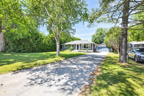 36 Farr Ave, Sharon, ON, L0G1V0 | Card Image