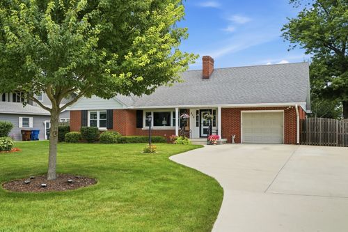 513 N West St, Peotone, IL, 60468-9146 | Card Image