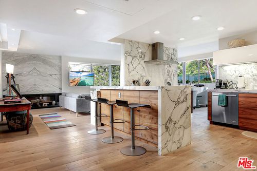 301-17352 W Cesar E Chavez Ave, Los Angeles, CA, 90012-2861 | Card Image