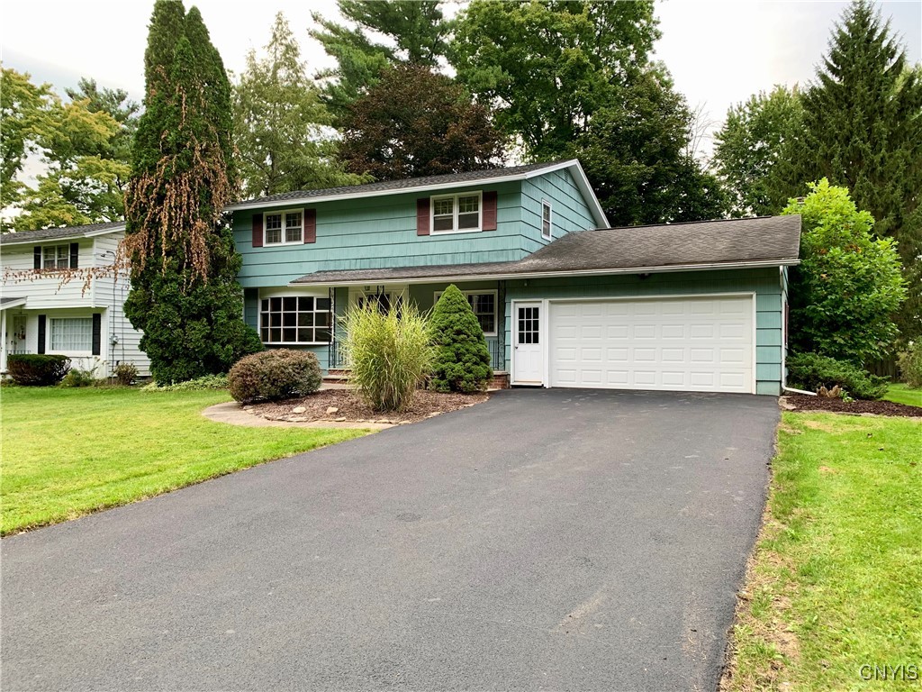 Sagamore Dr, Liverpool, NY 13090