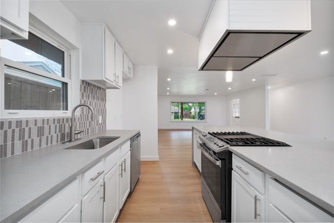 7211 Bucknell Dr, House other with 4 bedrooms, 4 bathrooms and null parking in Dallas TX | Image 16