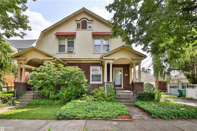 Maple St, Bethlehem, PA 18017