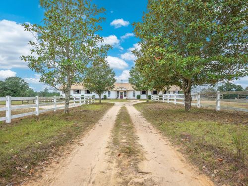 5020 Arena Rd, Crestview, FL, 32536-8435 | Card Image