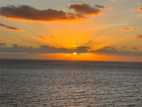 apt-205-462 Golden Isles Dr, Hallandale Beach, FL, 33009-7571 | Card Image