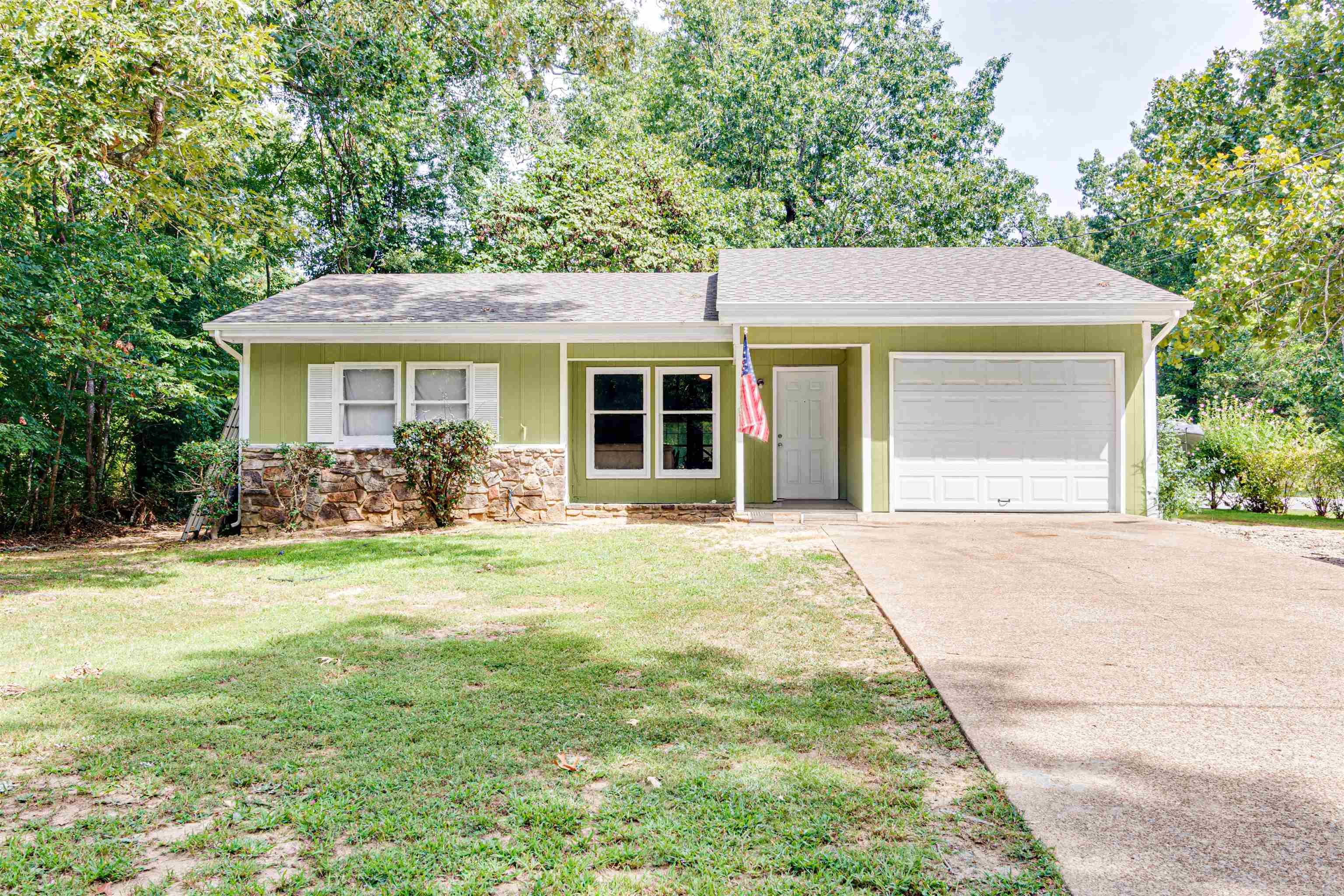 Dakota Dr, Cherokee Village, AR 72529