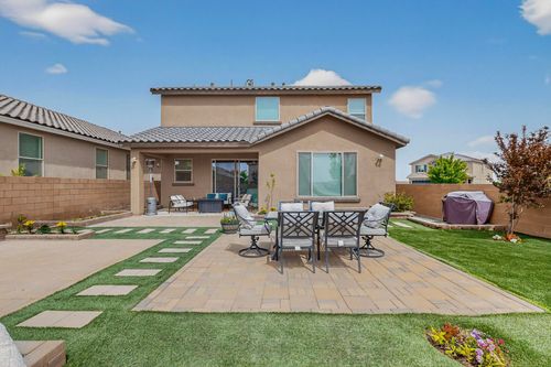 3073 Shannon Ln Ne, Rio Rancho, NM, 87144-1462 | Card Image