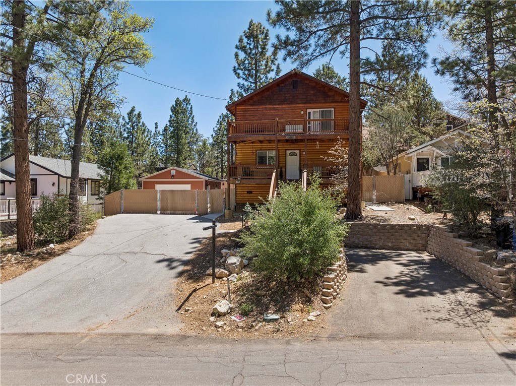 Residential in Sugarloaf