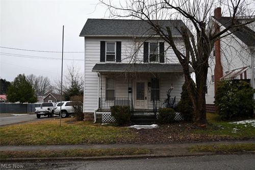 1216 16th St, Parkersburg, WV, 26101-4056 | Card Image