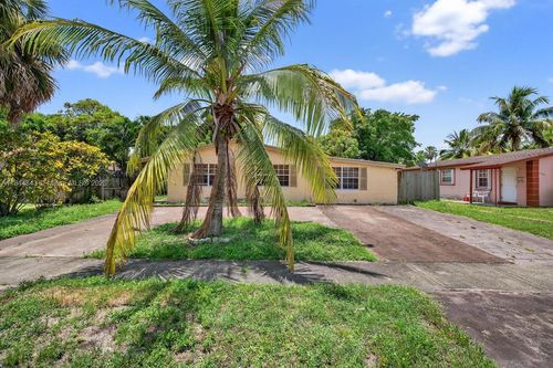 6270 Nw 12th Ct, Sunrise, FL, 33313-6126 | Card Image