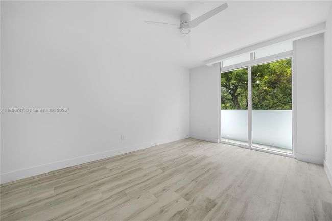 UNIT-13 - 100 S Pointe Dr, Condo with 3 bedrooms, 4 bathrooms and null parking in Miami Beach FL | Image 39