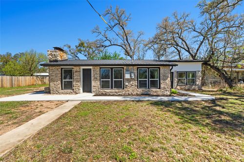 201 County Road 279, Liberty Hill, TX, 78642-4246 | Card Image