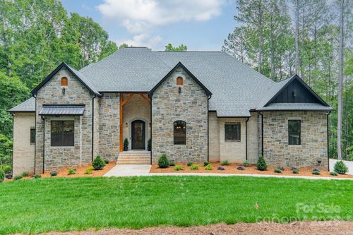 60-4028 Spindrift Cove Dr, Denver, NC, 28037-5602 | Card Image