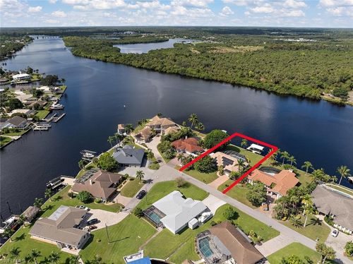 13314 Island Rd, FORT MYERS, FL, 33905-1805 | Card Image