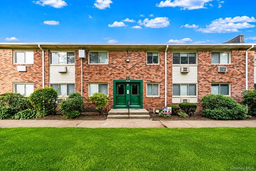 9b-2449F Union Blvd, Islip, NY, 11751-3130 | Card Image