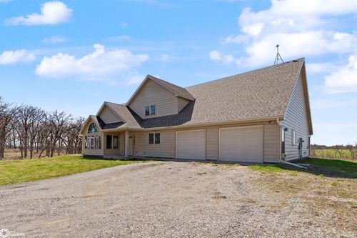 4224 20th St, Grinnell, IA, 50112-8138 | Card Image