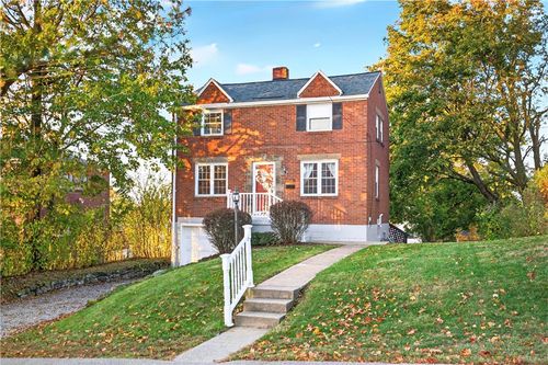 3808 Rural Ct W, Pittsburgh, PA, 15221-3918 | Card Image