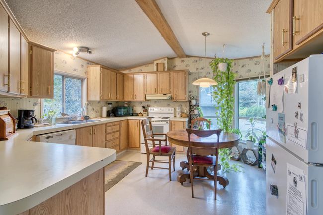 12810 Mainsail Road, House other with 3 bedrooms, 3 bathrooms and 10 parking in Madeira Park BC | Image 32