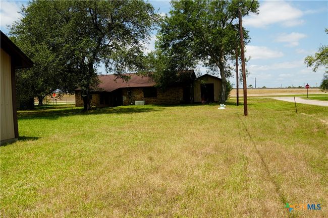 523 Blake St, House other with 4 bedrooms, 3 bathrooms and null parking in Victoria TX | Image 39