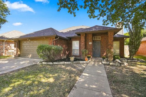 806 Oak Dr, Ennis, TX, 75119-0700 | Card Image