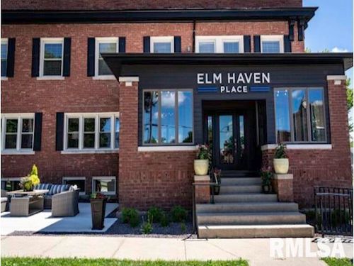 101 N Rose St, Elmwood, IL, 61529-7958 | Card Image