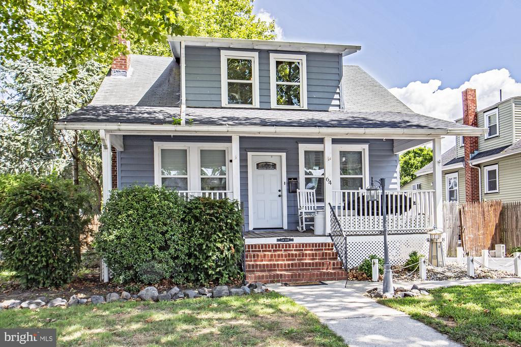 Oak St, Pennsville, NJ 08070