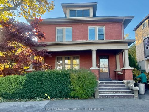 main-floor-101 Niagara St, Welland, ON, L3C1J4 | Card Image