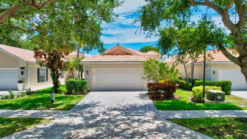 4780 Blossom Dr, Delray Beach, FL, 33445-5322 | Card Image