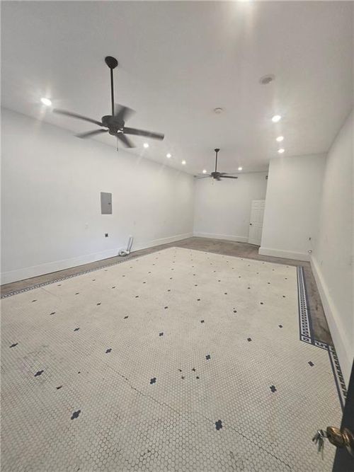 2700 Magnolia Street, New Orleans, LA, 70113 | Card Image