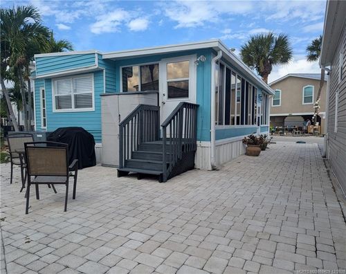 438 Nettles Blvd, Jensen Beach, FL, 34957-3329 | Card Image