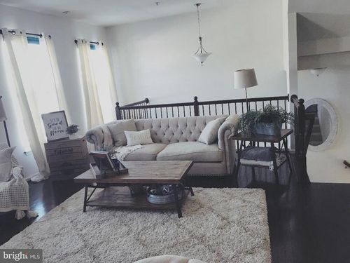 7806 River Rock Way, COLUMBIA, MD, 21044-4083 | Card Image