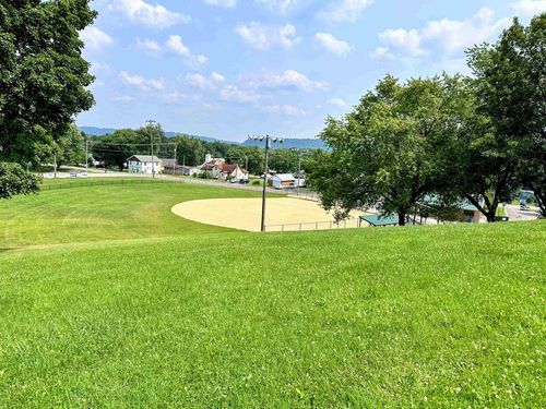 105 Tower Ln, WAUZEKA, WI, 53826-9674 | Card Image