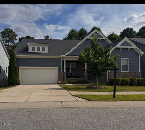 290 Rhoda Lilley Dr, Fuquay Varina, NC, 27526-4510 | Card Image
