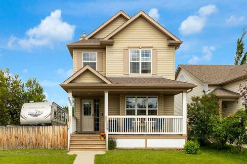 500 Morningside Pk Sw, Airdrie, AB, T4B3M6 | Card Image