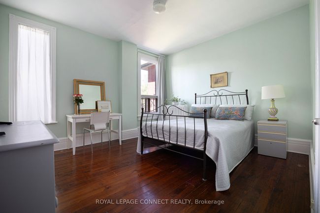 288 Sherbourne St, House attached with 9 bedrooms, 5 bathrooms and null parking in Toronto ON | Image 21