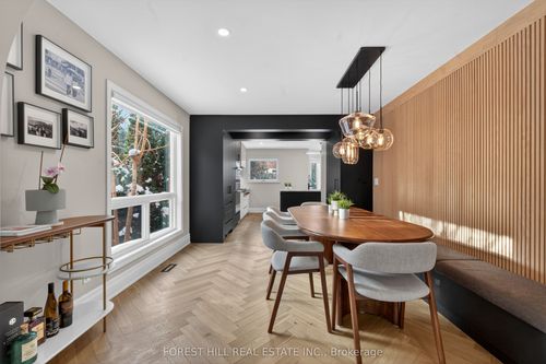 16 Casson Pl, Unionville, ON, L3R0G2 | Card Image