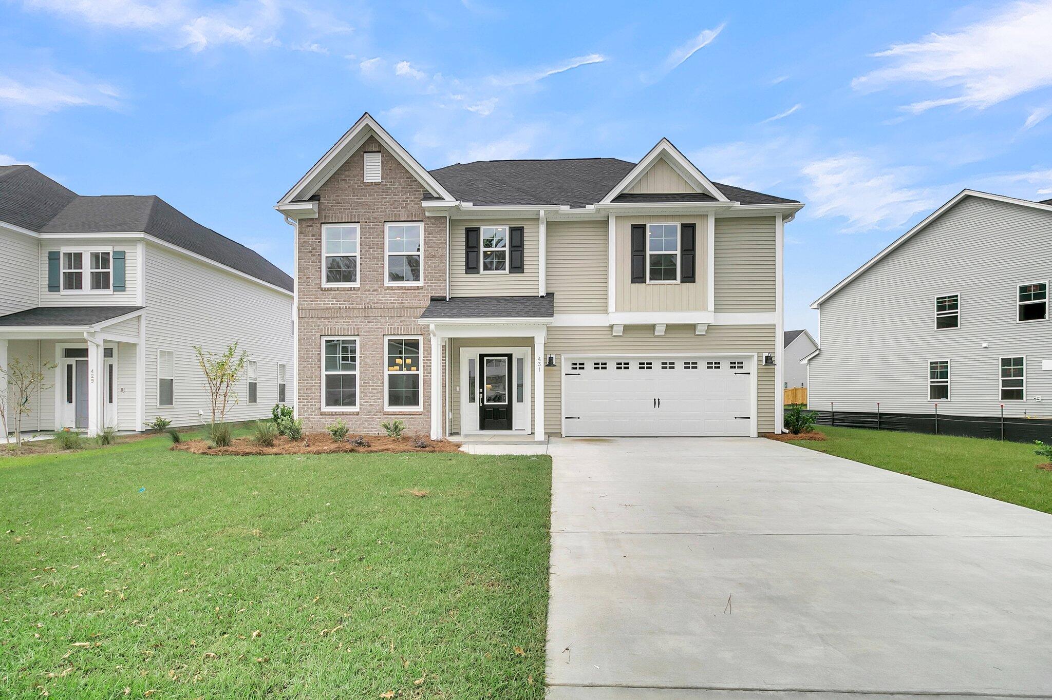 Rowley Ln, Summerville, SC 29486