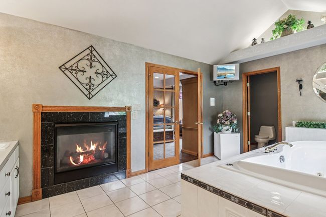 22454 Hinspeter Dr, House other with 4 bedrooms, 4 bathrooms and 3 parking in Frankfort IL | Image 29